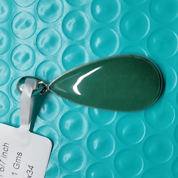 NWT Green Aventurine Earring and Pendant Set - Picture 2 of 4